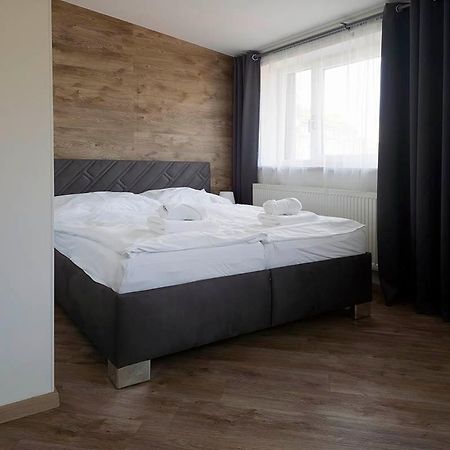 Novohradska Hotel Чешка Будьовица Екстериор снимка