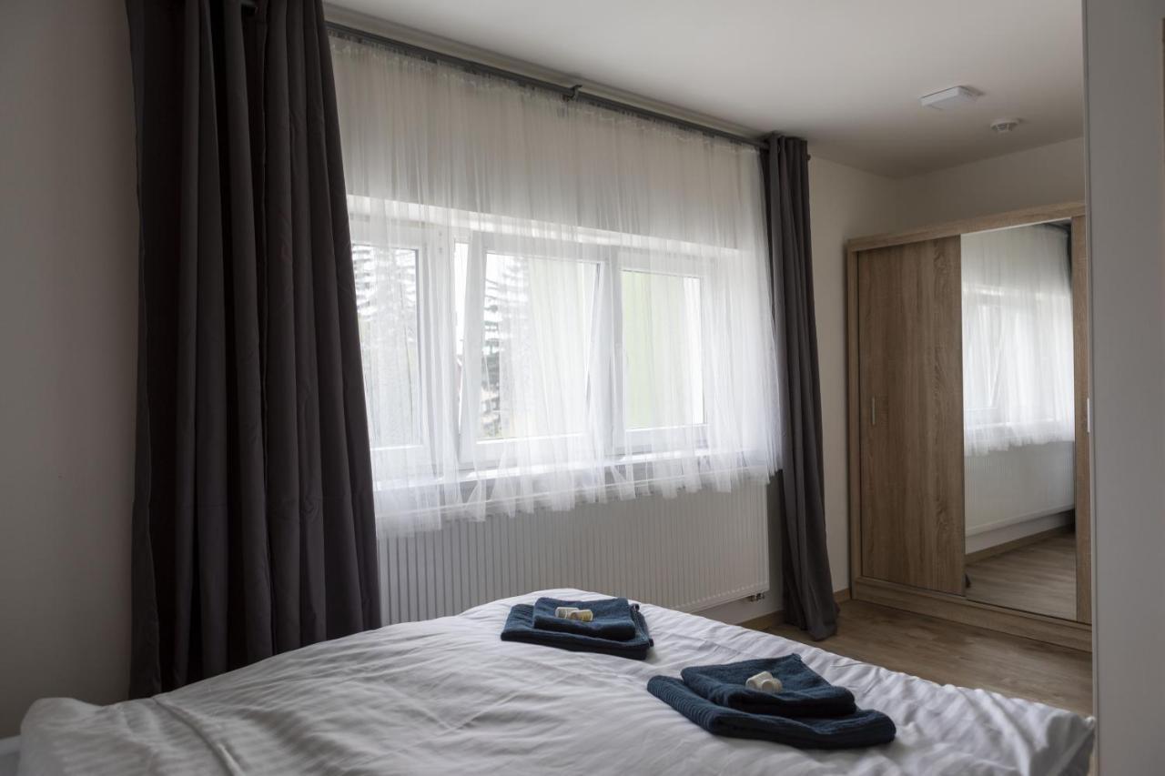 Novohradska Hotel Чешка Будьовица Екстериор снимка